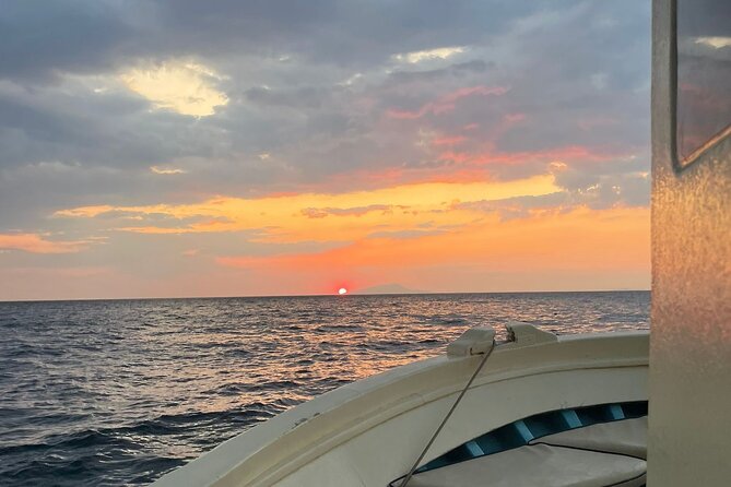2-Hour Sorrento Coast Sunset Cruise with Dinner Experience - Swimming and snorkeling in clear water
