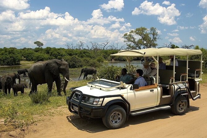 3-Day Victoria Falls Safari with Dinner Cruise - Three experiences that show you Victoria Falls from different angles