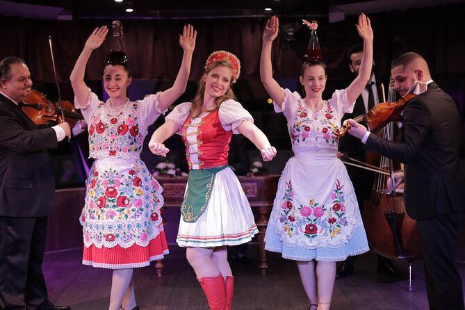4 Course Dinner Cruise with Operetta, Folk Show and Welcome Drink - Operetta and folk dancing: lively, direct, and interactive