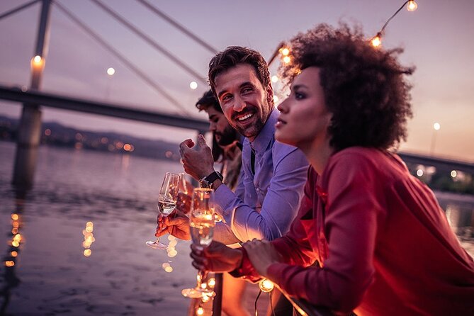 4-hour Vivid Latin Fiesta Dinner Cruise Shared Experience - How the four hours tend to feel