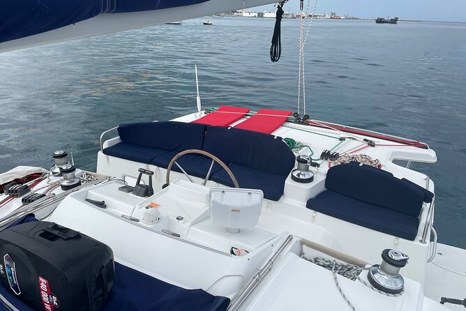 5 Hr Private Catamaran Cruise with lunch and drinks to 15-20 ppl - Starting at Colonos Cuzamil