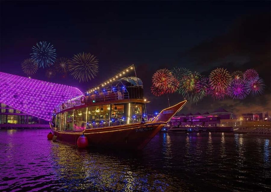 Abu Dhabi: New Year's Eve Yas Island Dhow Dinner Cruise - Dinner, drinks, and the midnight toast