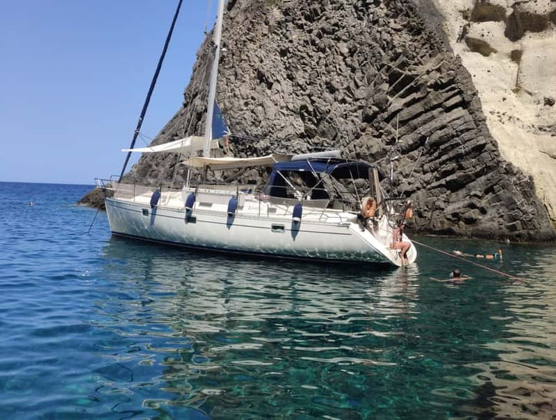 Adamantas: Kleftiko Sailing Cruise with Meal and Swim Stops - Adamantas to the colorful syrmata villages