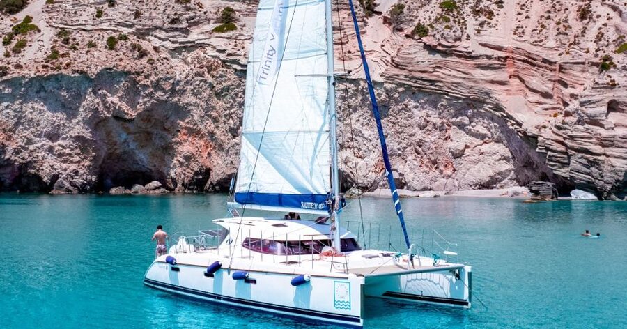 Adamas: Half-Day Sunset Cruise with Lunch - Weather changes are part of the deal