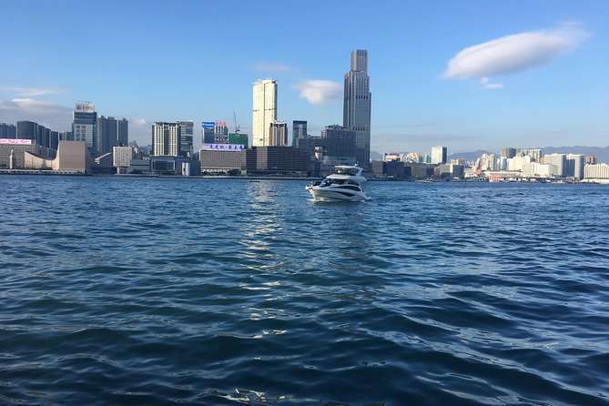 Afternoon City Coach Tour Plus Dinner Cruise with Hotel Pickup in Hong Kong Island - A big Hong Kong overview for $136.98
