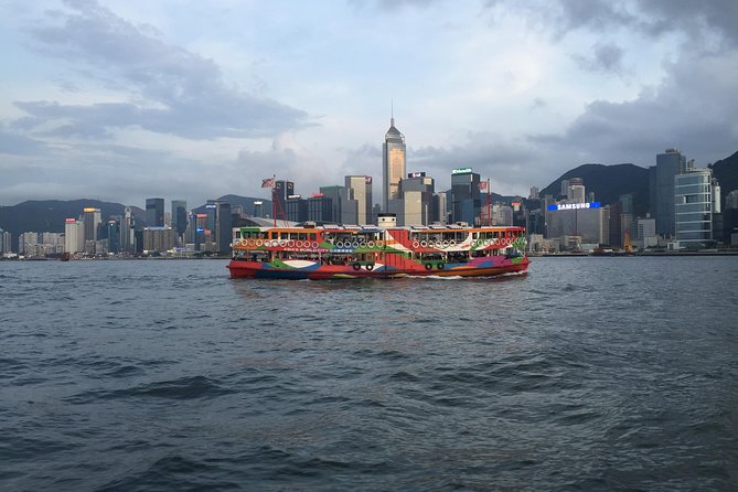 Afternoon City Coach Tour Plus Dinner Cruise with Hotel Pickup in Hong Kong Island - Peak Tram and Sky Terrace: the day’s big photo stop
