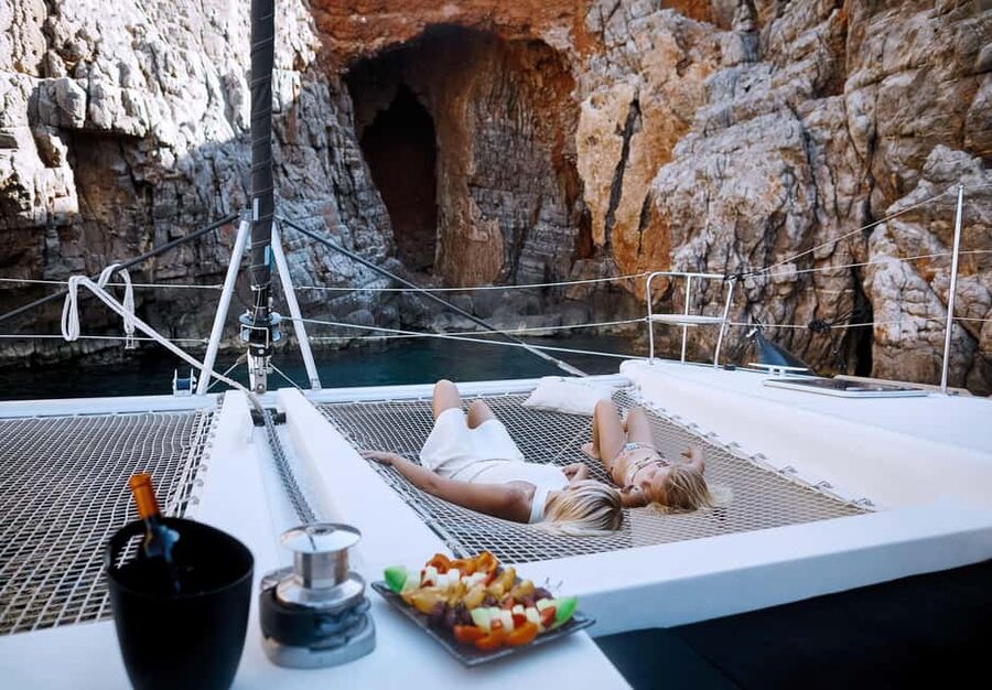 Agios Nikolaos: Spinalonga AM Catamaran Cruise with Lunch - How the crew shapes the experience