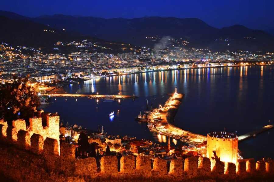 Alanya Night Safari Combo: Jeep Tour, Boat Cruise & Dinner - From Alanya Harbor to Cleopatra Beach