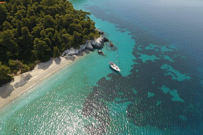 All-Inclusive Full-Day Cruise & Lunch - How the small group changes the experience