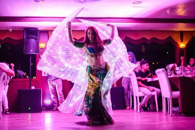 All Inclusive; Istanbul Bosphorus Dinner Cruise with Live Shows&Unlimited Drinks - Beylerbeyi Palace and the Asian shore