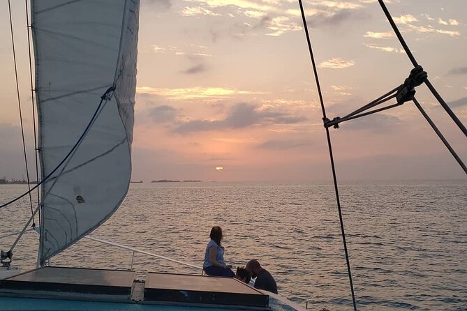 All Inclusive Sunset Dinner Cruise in Nassau Bahamas - How the 3.5-hour timing works for your evening