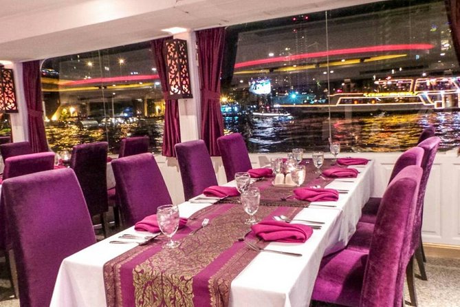 Amazing Chaophraya Dinner Cruise Experience - Live singers, saxophone, and a lively mood