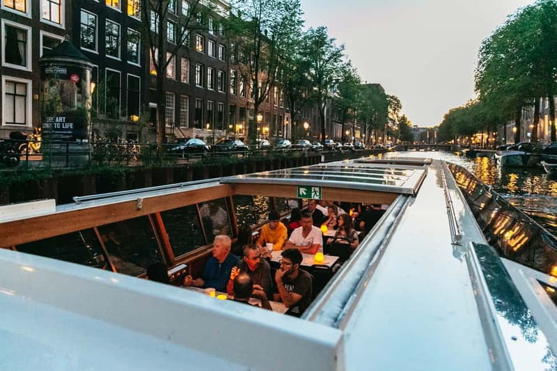 Amsterdam: Evening Cruise with Optional Wine and Snacks - The Golden Bend and Rijksmuseum finale