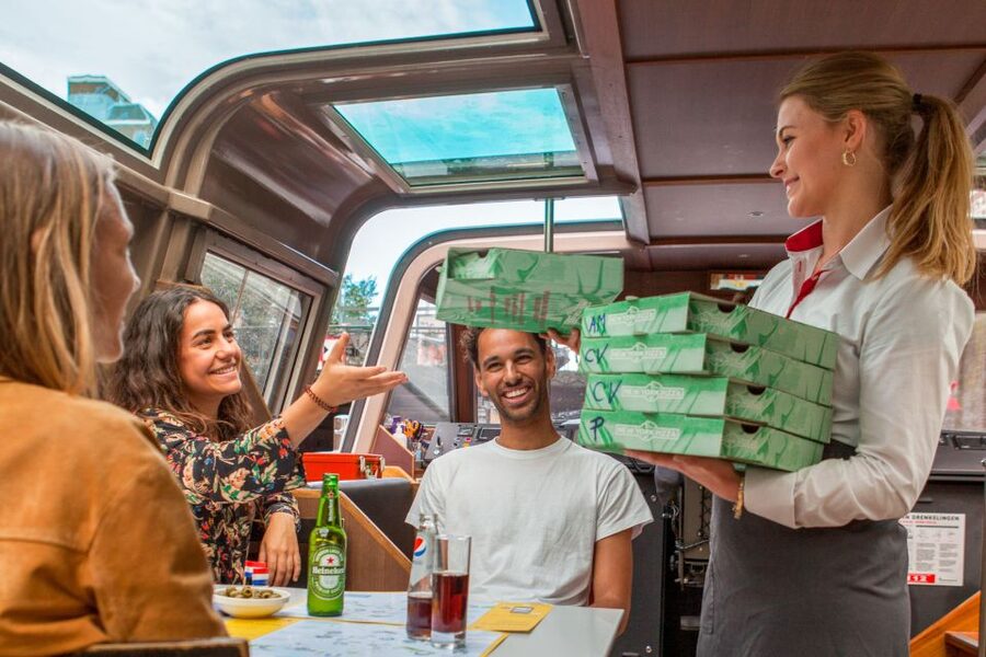 Amsterdam: Original Pizza Dinner Cruise + Unlimited Drinks - Magere Brug and the Evening Views