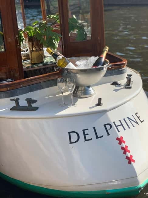 Amsterdam: Private Dinner Cruise (4pers) with Guide - Key points to know before booking