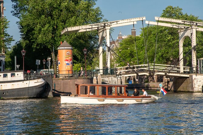 Amsterdam Private Dinner Cruise incl Drinks & 2-course Dinner 2hr - A private boat instead of a packed canal tour