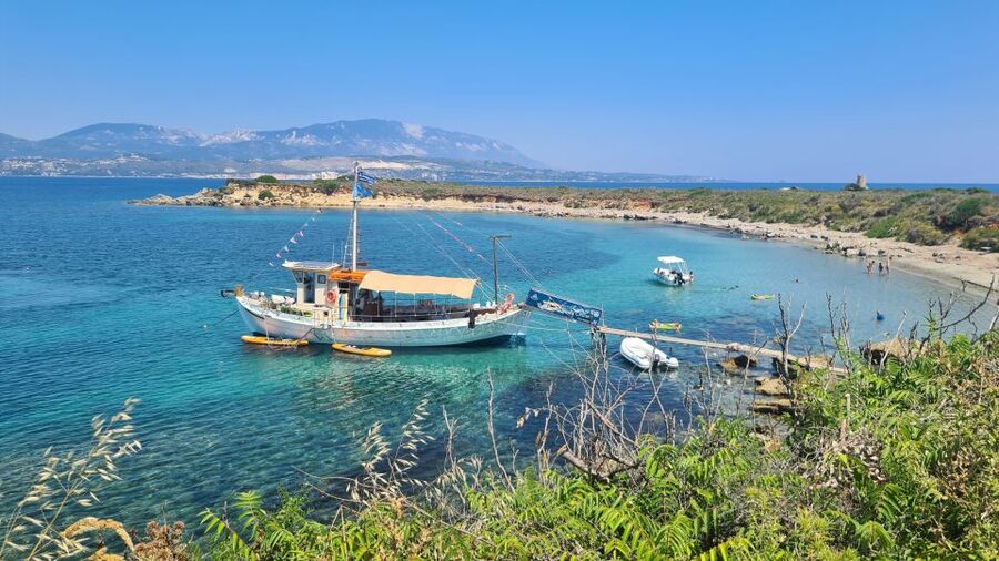 Argostoli: Full-Day Traditional Boat Cruise with Lunch - A Full Day on Kefalonia’s Open Water