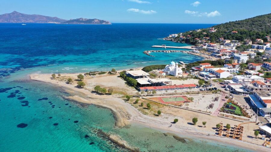 Athens: Aegina, Agistri & Metopi Swimming Cruise with lunch - Aegina: pistachios, harbor color, and optional history