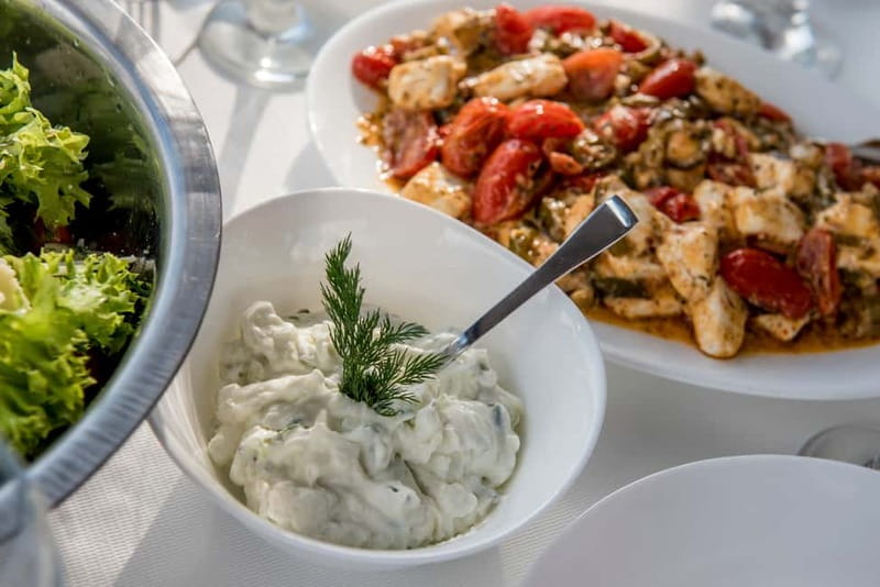 Athens: Half-Day Sunset Catamaran Cruise with Meal & Drinks - Practical details that can make the day smoother