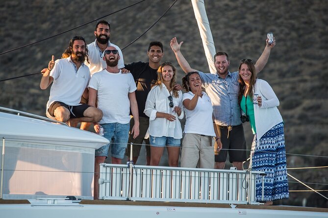 Athens Private Cruise with Meal, Open Bar & Transfer - Meeting point, timing, and small practical matters