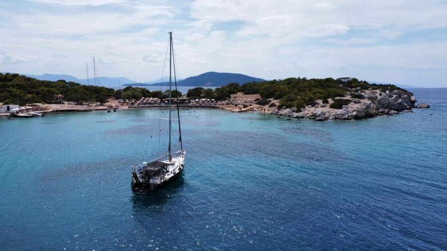 Athens Riviera: Semi-Private daily sailing cruise with lunch - A relaxed day, not a packed sightseeing tour
