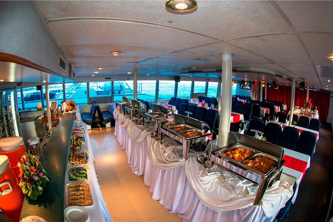 Bali Hai Cruise: Sunset Dinner Cruise Activity(FUN TRIPS) - A sunset cruise with a dinner-show feel