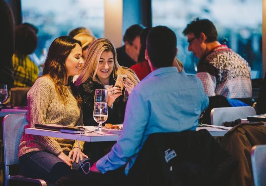 Baltimore: Christmas Eve Gourmet Brunch or Dinner Cruise - Brunch or Dinner: Pick the Right Version