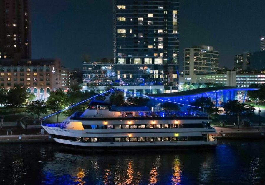 Baltimore: Christmas Eve Gourmet Brunch or Dinner Cruise - Who Will Enjoy This Cruise Most