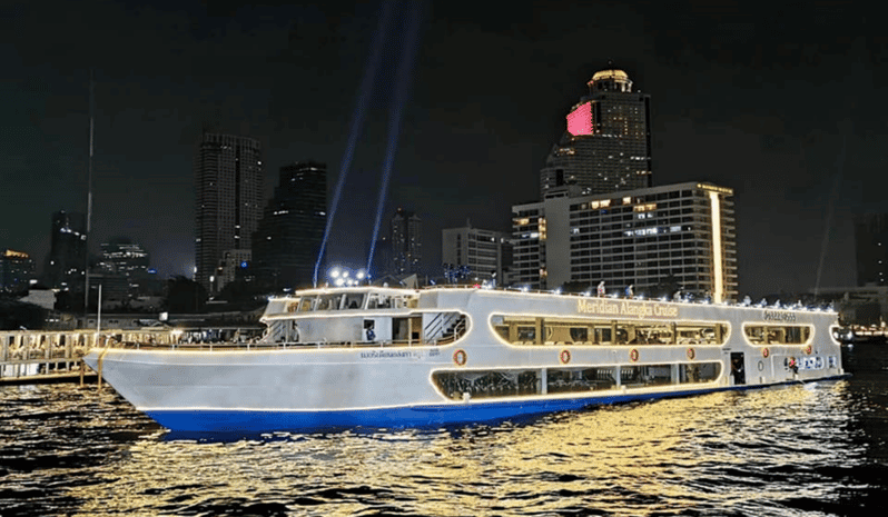 Bangkok: Alangka Luxury Cruise with Buffet and Live Music - Wat Arun, the first major river view