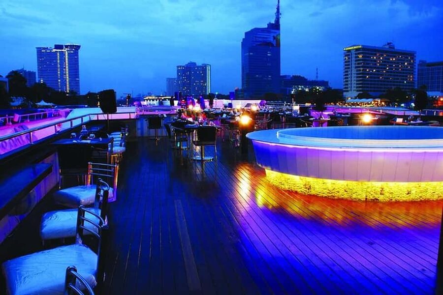 Bangkok: Evening Dinner Cruise with Live Music Chao Phraya - Transfers, children, and cancellation flexibility
