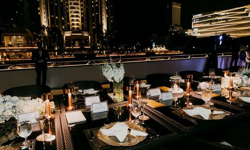 Bangkok: Luxury Dinner Cruise on Chao Phraya River - Who should book The Opulence