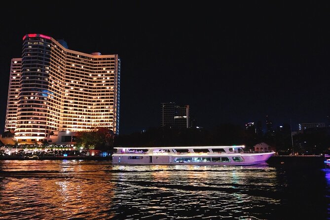 Bangkok Meridian Dinner Cruise from ICONSIAM - How much sightseeing will you really get?