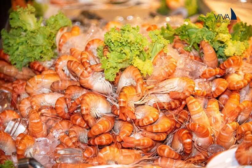 Bangkok: Noah 6 Stars Luxury Chaophraya River Dinner Cruise - Who will enjoy this cruise most
