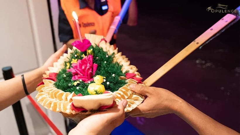 Bangkok: Opulence Luxury Dinner Cruise with Hotel Transfer - Music, dancing, and the mood onboard