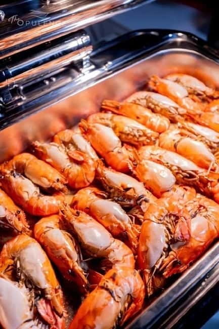 Bangkok: Opulence Luxury River Dinner Cruise - Asiatique and the Return to ICONSIAM