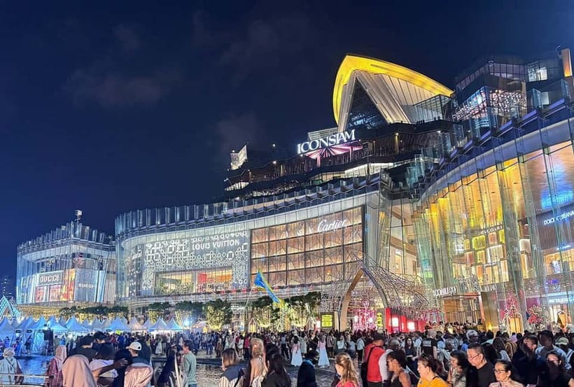 Bangkok: Opulence Luxury River Dinner Cruise with Live Band - Key points to know before you book
