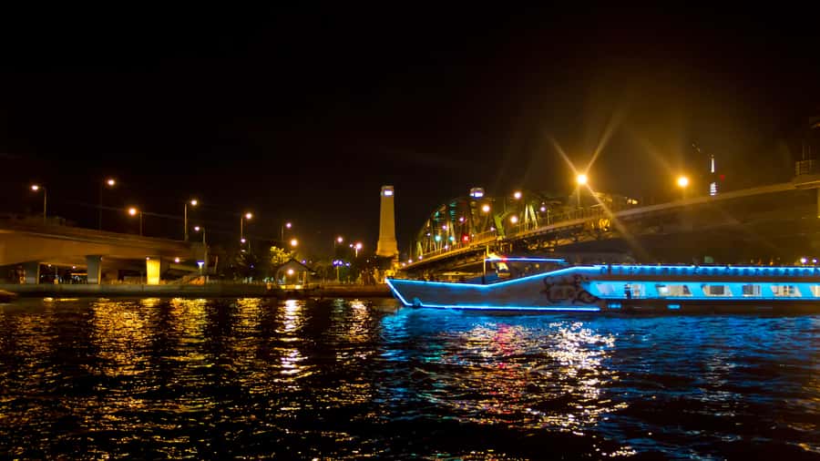 Bangkok: Private Family Tour to Safari & River Dinner Cruise - Who will enjoy this 12-hour outing