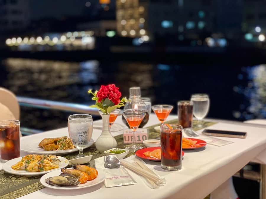 Bangkok: River Star Princess Chao Phraya Dinner Cruise - Key points to know before boarding