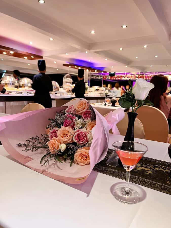 Bangkok: River Star Princess Chao Phraya Dinner Cruise - My verdict: book it for the evening, not just the buffet