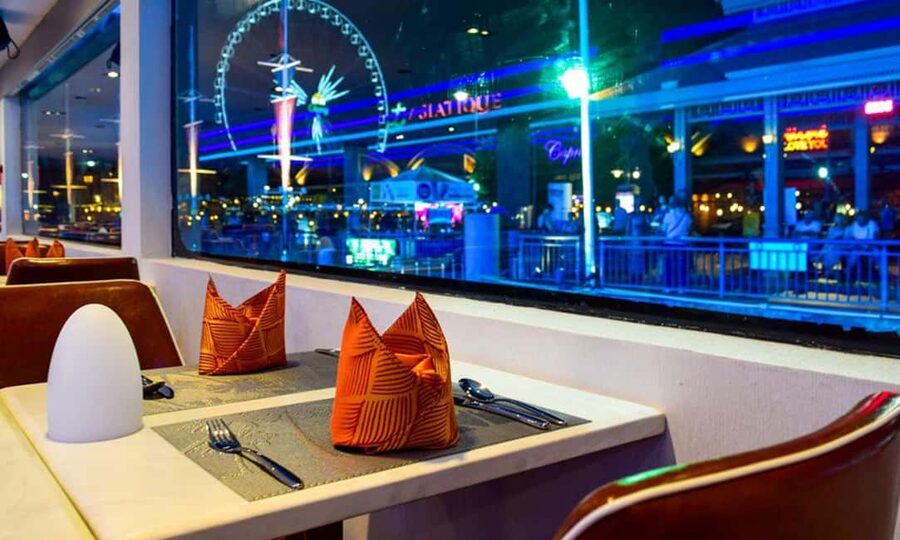 Bangkok: Royal Princess Cruise with Buffet Dinner & Show - Watching Bangkok’s landmarks from the water