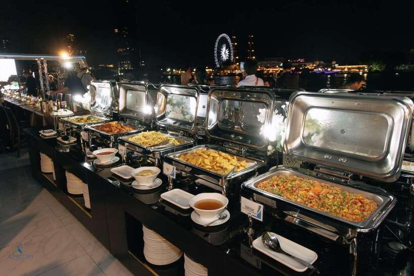 Bangkok: Unicorn Chao Phraya River Dinner Cruise - What the $35 price really buys you