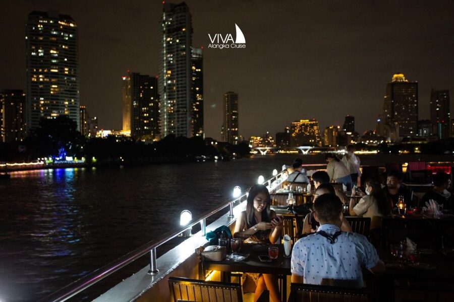 Bangkok: Viva Alangka Chao Phraya Dinner Cruise - What the $31 price really gets you