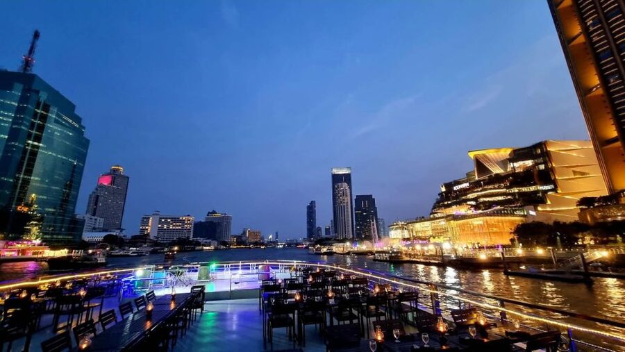 Bangkok: White Orchid Chao Phraya Dinner Cruise - The route past Bangkoks bridges
