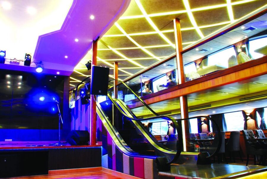 Bangkok: Wonderful Pearl Dinner Cruise at River City Pier - Family details and practical planning