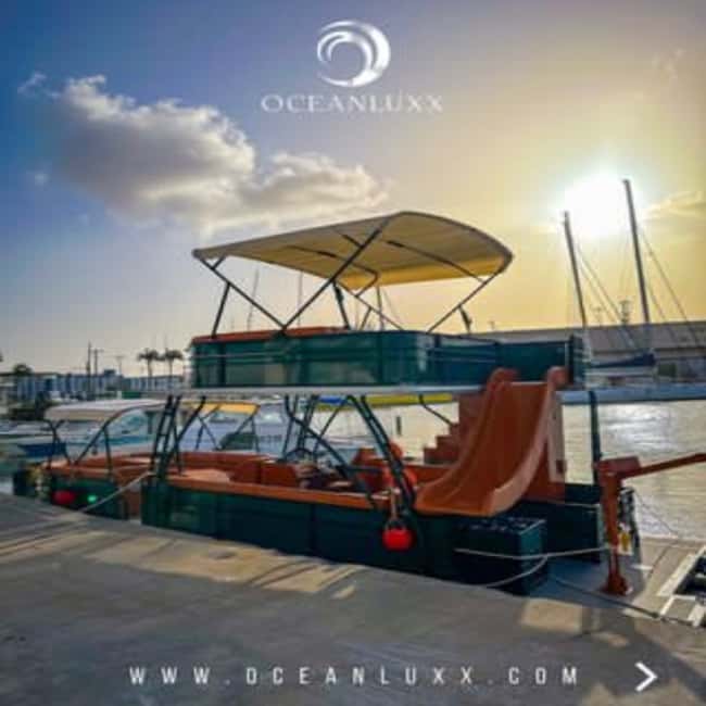 Barbados -Luxury Cruise with Lunch and Open Bar - A small Barbados cruise with room to breathe