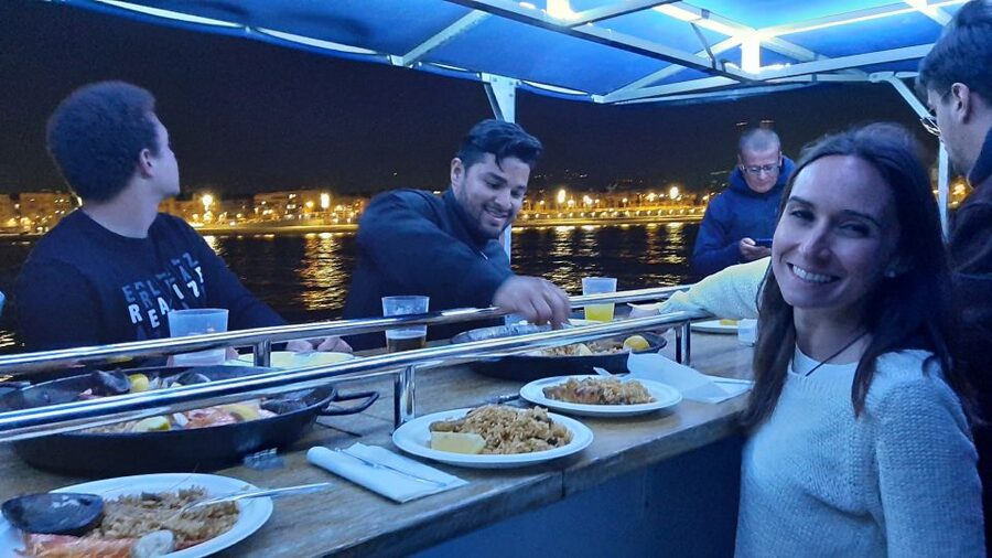 Barcelona: Private Evening Cruise with Dinner and Drinks - Small details that make the evening work better