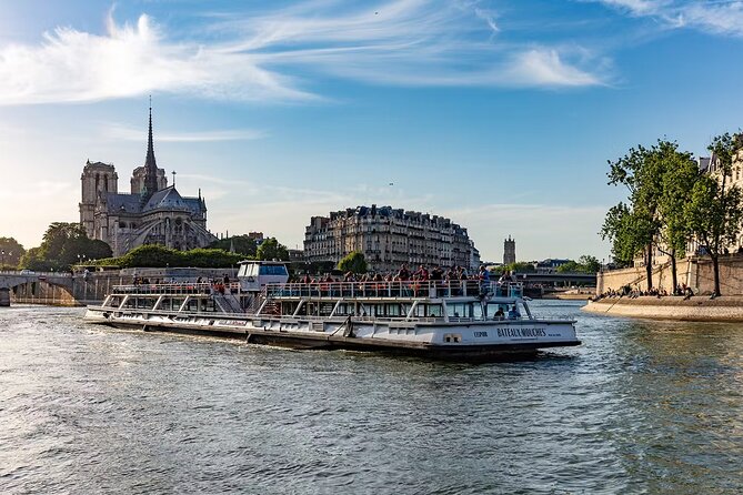 Bateaux Mouches Seine River 1 Hour Sightseeing Cruise - Practical Timing and Weather Advice