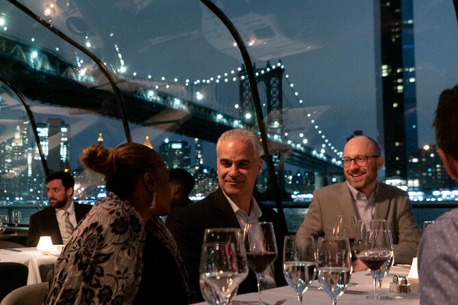 Bateaux New York Thanksgiving Plated Dinner Cruise - Practical details that affect your night