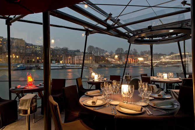 Bateaux Parisiens Seine River Gourmet Dinner & Sightseeing Cruise - The Louvre, Place de la Concorde, and Grand Palais