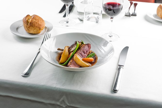 Bateaux Parisiens Seine River Gourmet Lunch & Sightseeing Cruise - Who will enjoy this Seine lunch cruise most?